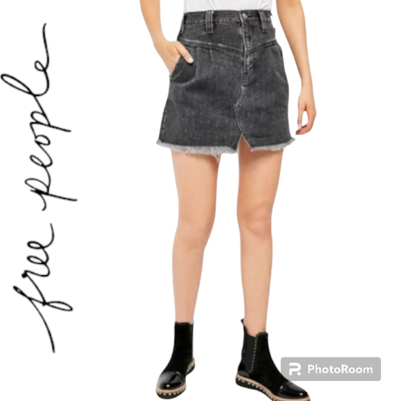 We The Free Dresses & Skirts - 🚨SOLD🚨Free People Nwot Side Car Mini Skirt